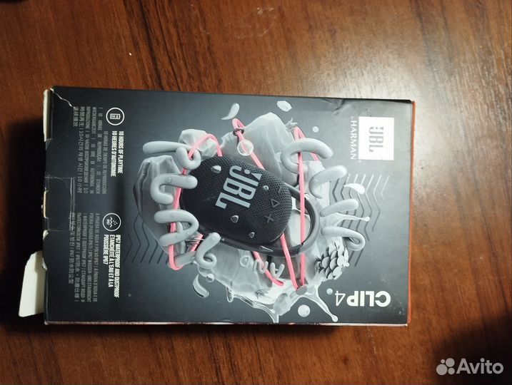 Bluetooth гарнитура JBL Clip 4