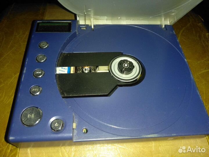 Проигрыватель дисков, dvd, mp3, cd