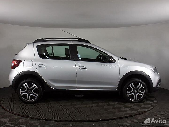 Renault Sandero Stepway 1.6 CVT, 2019, 16 128 км