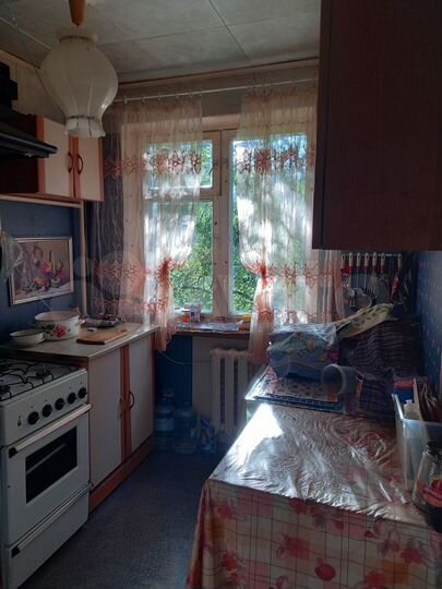 Комната 12 м² в 3-к., 2/5 эт.