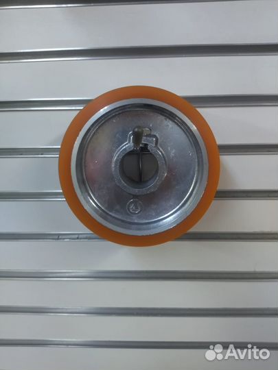 Ролики полиуретановые металлические для станков