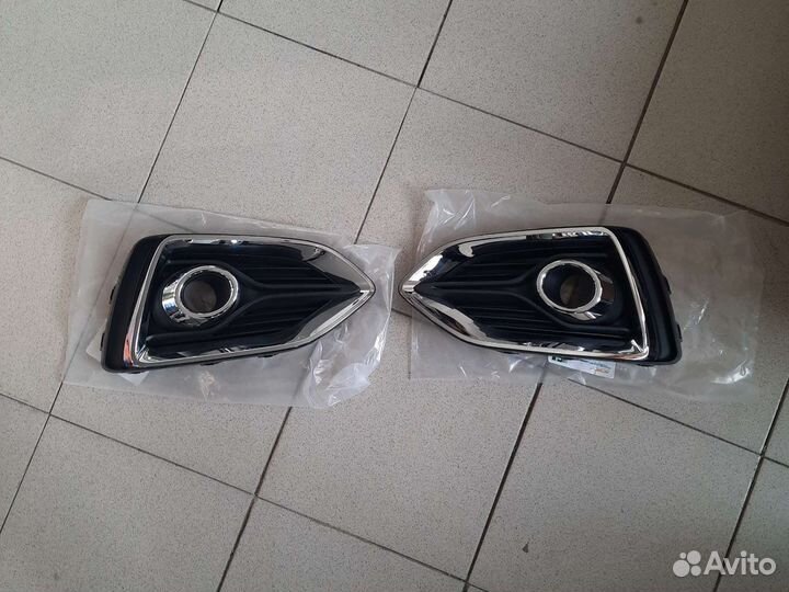 Оправа птф хром Хендай Солярис 2. 17/20г