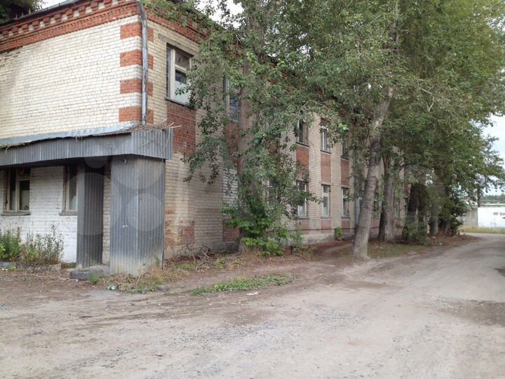 Здание, 1000 м²