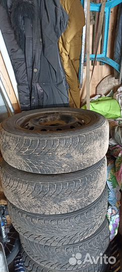 Nokian Tyres Hakkapeliitta R2 185/65 R15