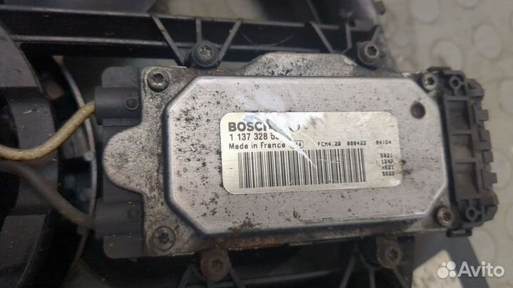 Вентилятор радиатора Audi Q7