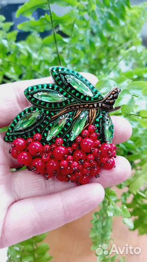 Броши ручной работы