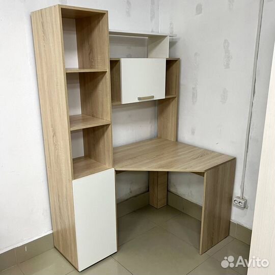 Стол компьютерный 