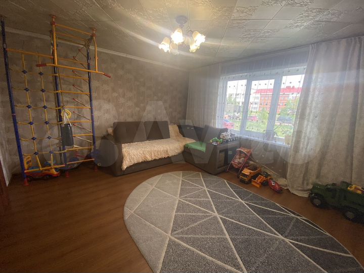 4-к. квартира, 77,6 м², 1/9 эт.