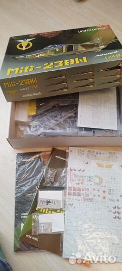 Сборная модель самолета 1 48 миг 27