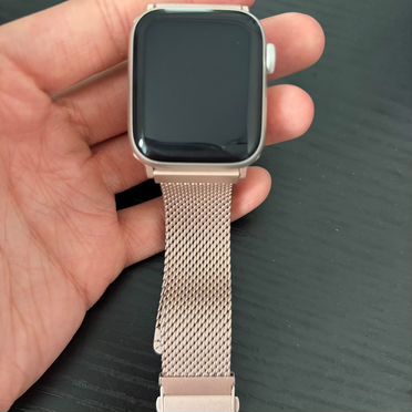 Apple Watch SE 2025