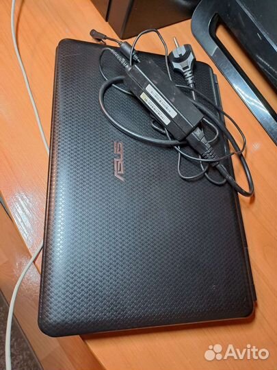 Ноутбук asus