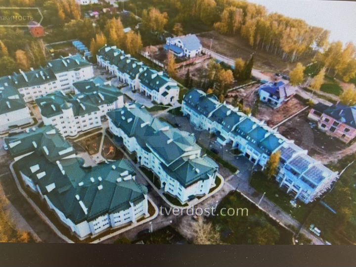 2-к. квартира, 82 м², 2/4 эт.