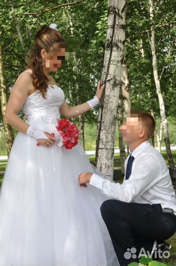 Свадебное платье