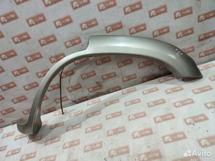 Накладка на крыло задняя левая Nissan Patrol Y61