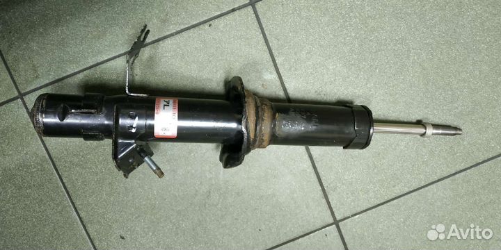 Амортизатор передний левый infiniti FX/QX70