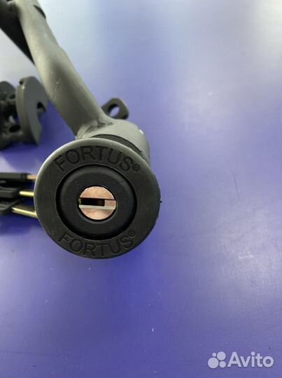 Механический замок на рулевой вал VW Touareg