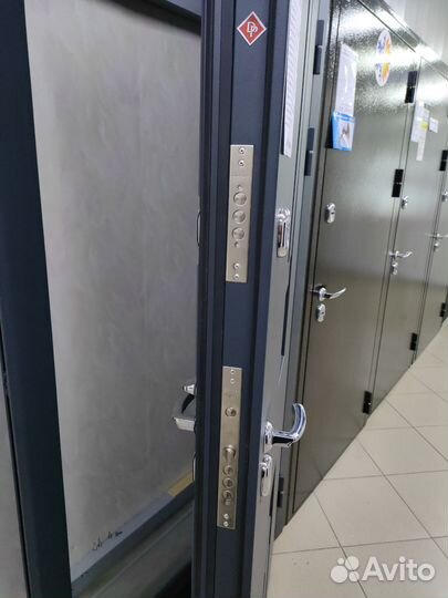 Двери с терморазрывом Цефей