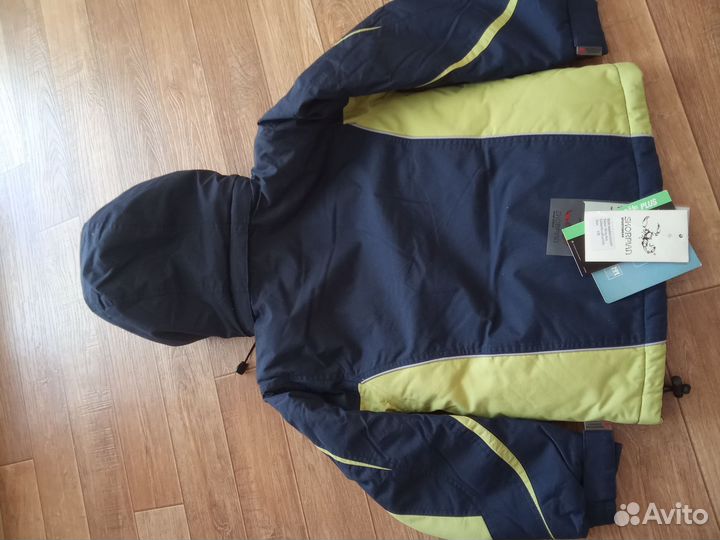 Продам Новые детские утеплённые костюмы
