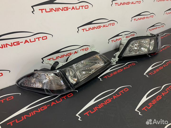Фара Правая+Левая Toyota Carina (T210) 1998-2001 год (комплект)