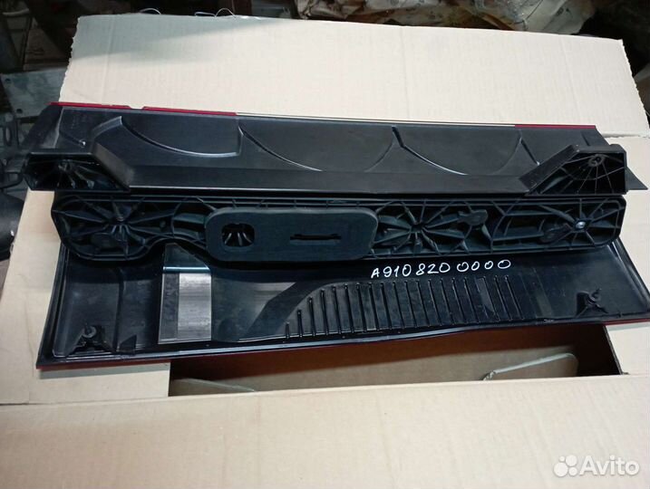 Mercedes Spprinter W910 Фонарь оригинал