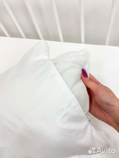 Бортики-подушечки в кроватку для малыша