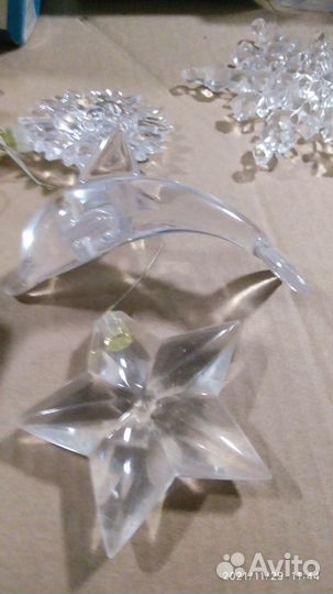 Снежинки и фигурки для декора