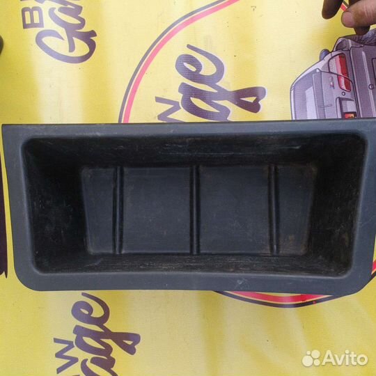 Bmw e39 лоток в багажном отделении