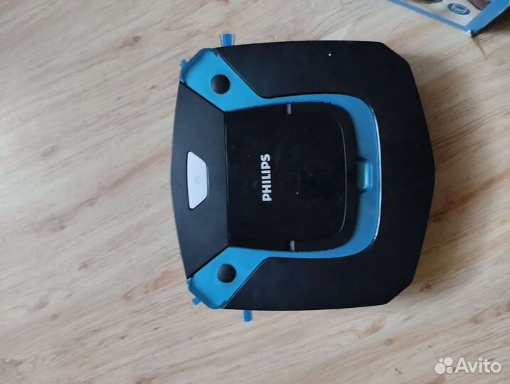 Робот пылесос philips