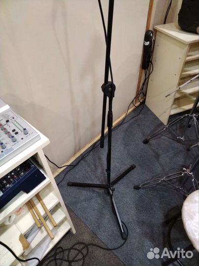 Стойка для микрофона напольная Tempo и т.д