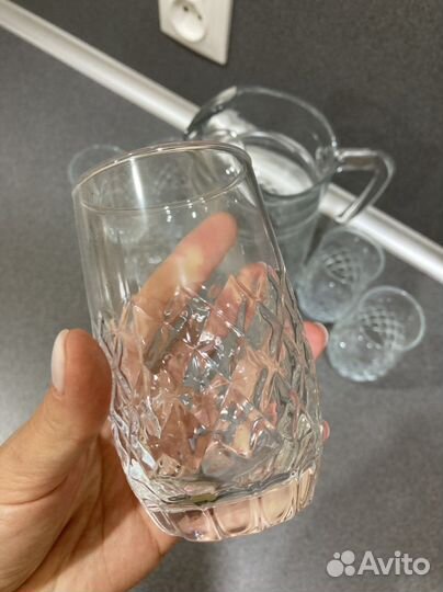 Графин со стаканами