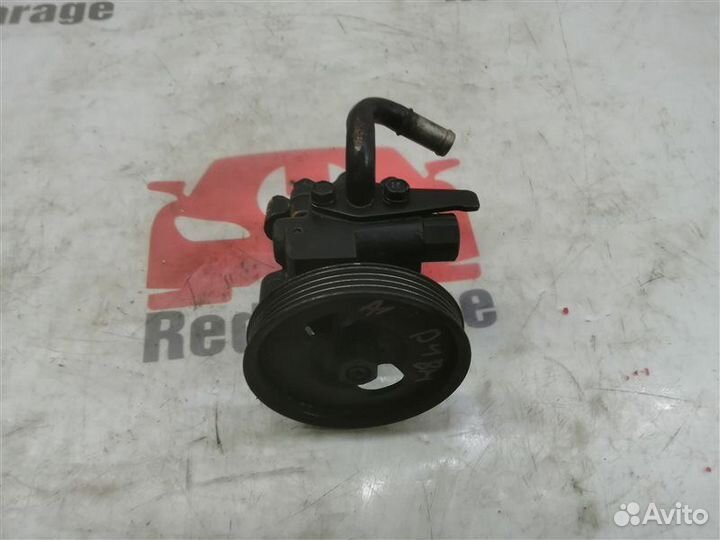 Насос гидроусилителя руля Hyundai Starex A1 D4BH