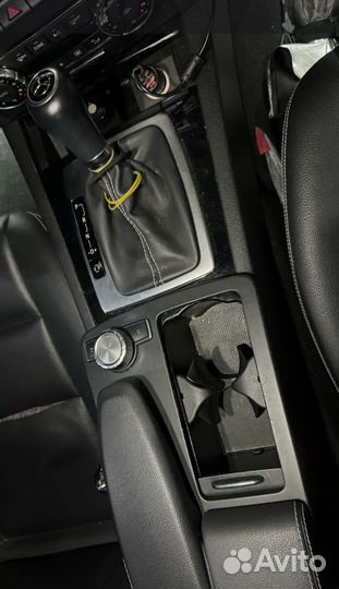 Подстаканник/разделить Mercedes C/E W204W212W207