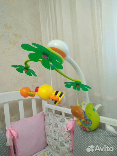 Мобиль Huile Plastic Toys Веселый остров