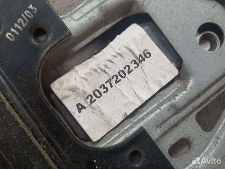 Стеклоподъемник электрический передний левый Merce