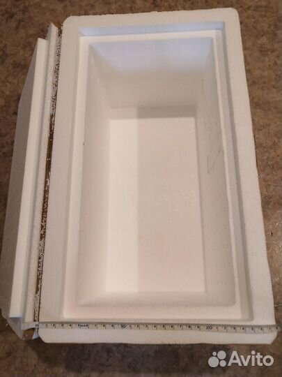 Коробка/контейнер/бокс / холодильник из пенопласта