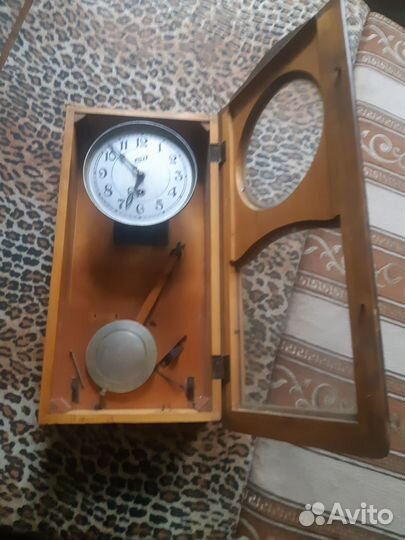 Часы настенные очз СССР б/у