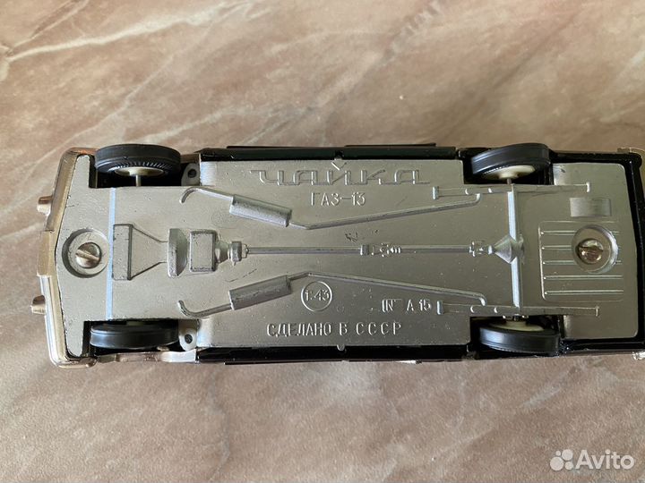 Модель автомобиля Чайка Газ 13