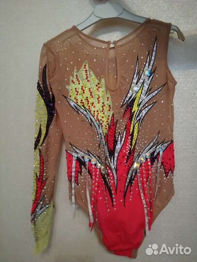 Купальник для художественной гимнастики