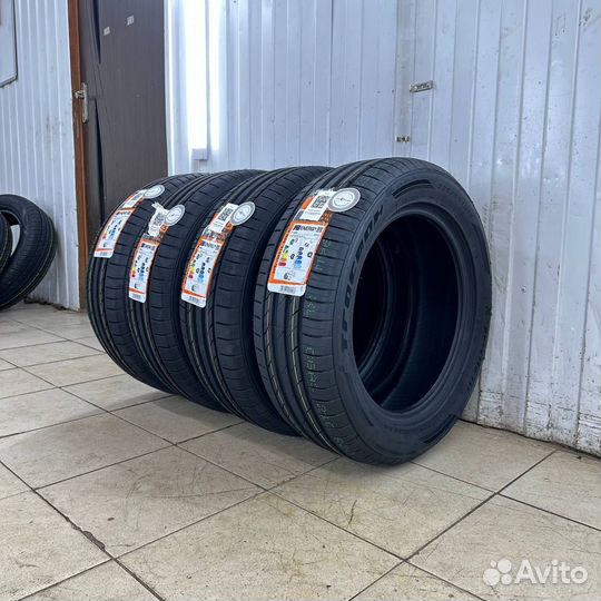 Tracmax X-Privilo TX3 215/40 R17 87W