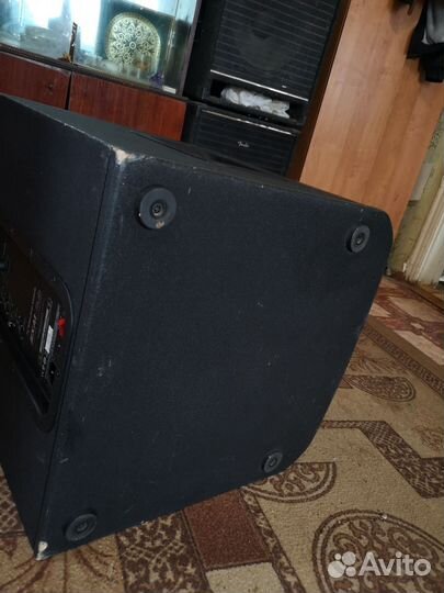 Еlectro-Voice ZxA1-SUB - активный сабвуфер