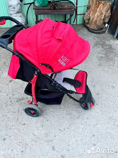 Прогулочная коляска kari