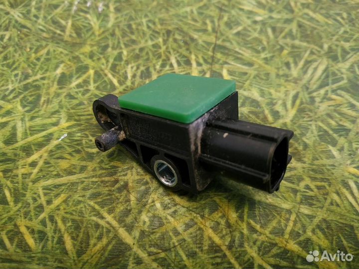 Датчик AIR BAG Volkswagen Passat