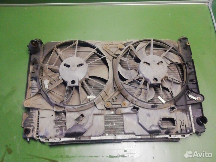 Mazda tribute 1 радиатор охлаждения двигателя