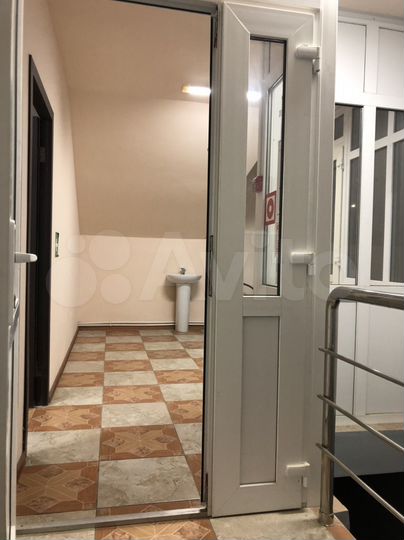 Свободного назначения, 200 м²