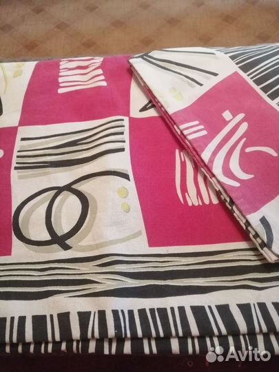 Постельное белье и полотенце бу