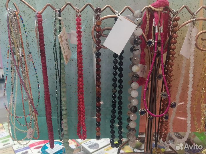 Бусы из натуральных камней