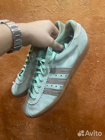 Кроссовки adidas padixam