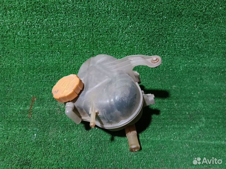 Бачок расширительный Opel Corsa D (2006—2010)