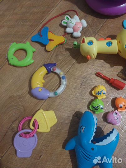 Игрушки пакетом для малышей