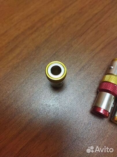 Магнитный держатель бит